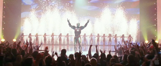Illustration for article titled Spoiler Filled Stills From Iron Man 2: What's Happening To Tony?